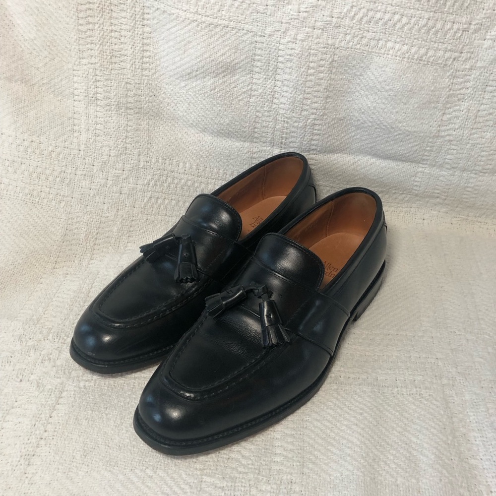 Allen Edmund dress shoes